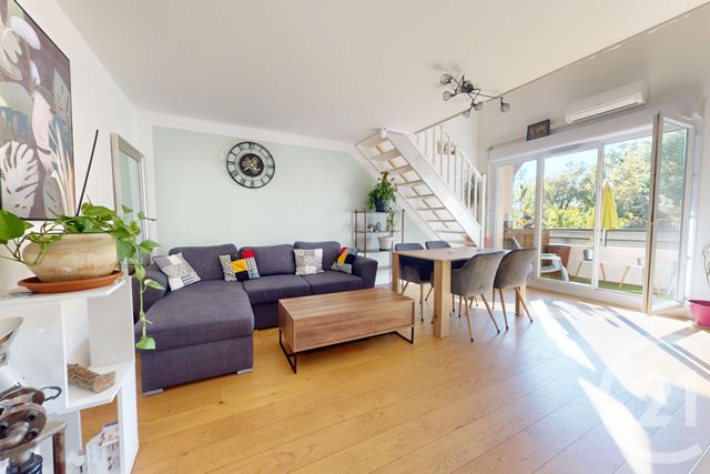 Appartement T4 à vendre - 4 pièces - 66.0 m2 - ST JEAN - 31 - MIDI-PYRENEES - Century 21 Oustal