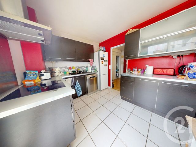 Afficher la photo en grand Appartement T4 à vendre - 4 pièces - 81.47 m2 - COLOMIERS - 31 - MIDI-PYRENEES - Century 21 Oustal