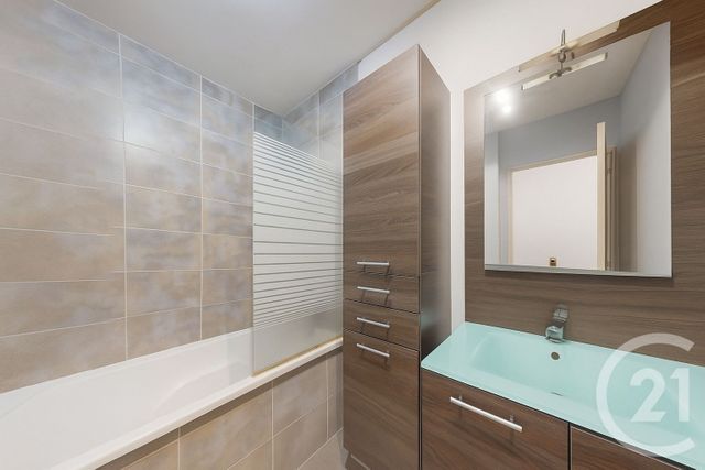 Afficher la photo en grand Appartement T4 à vendre - 4 pièces - 81.47 m2 - COLOMIERS - 31 - MIDI-PYRENEES - Century 21 Oustal