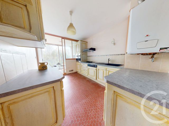 Afficher la photo en grand Appartement T4 à vendre - 4 pièces - 74.74 m2 - COLOMIERS - 31 - MIDI-PYRENEES - Century 21 Oustal